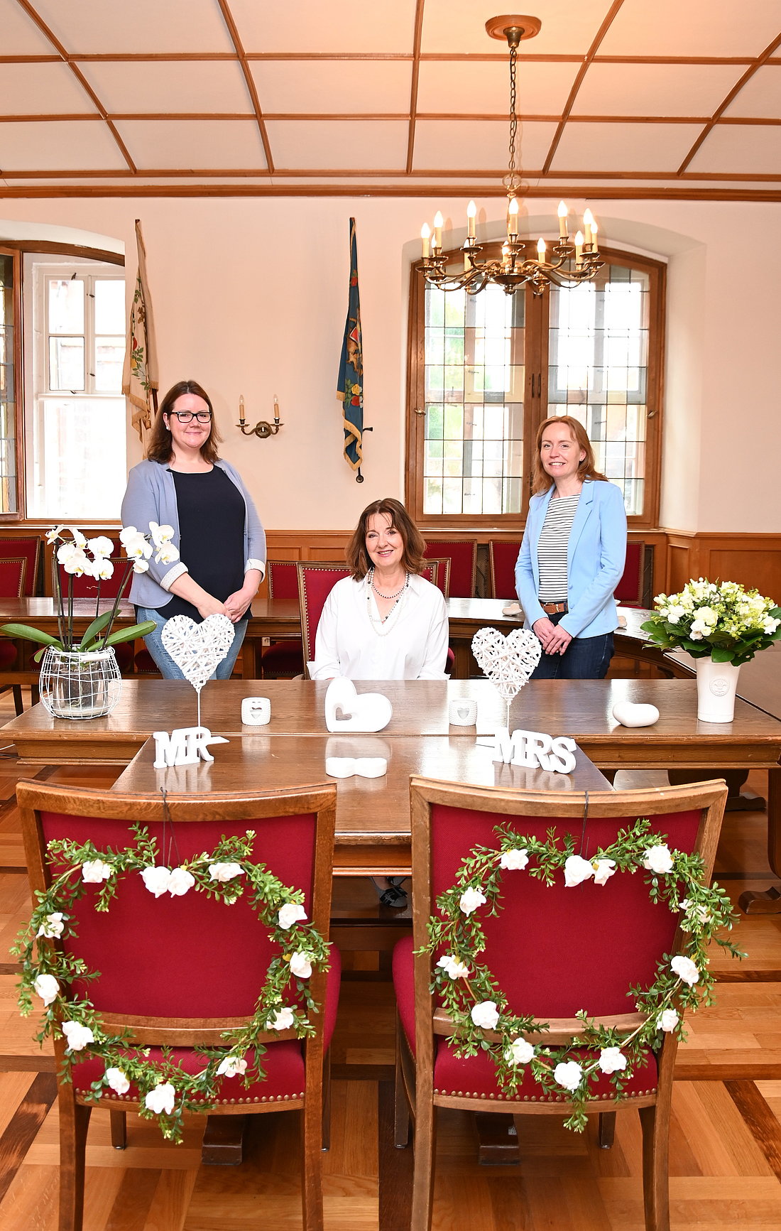 Standesbeamtinnen Stadt Alfeld (Leine) (v.l.n.r. Anna Pinar, Andrea Beyes, Andrea Schreiber) (c)Röthig Standesbeamtinnen Stadt Alfeld (Leine) (v.l.n.r. Anna Pinar, Andrea Beyes, Andrea Schreiber) (c)Röthig