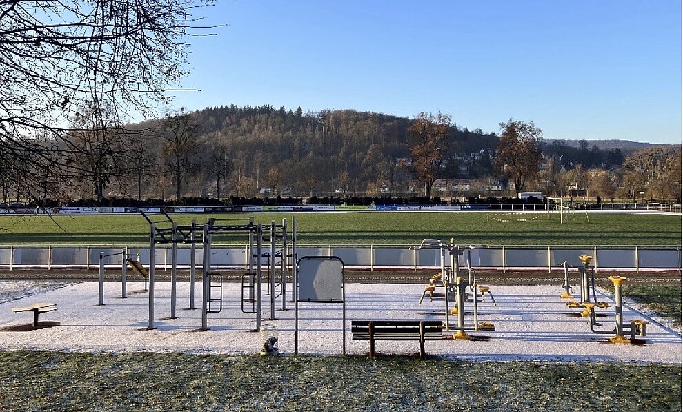 Neun Stationen unter freiem Himmel - gesünder kann man nicht trainieren... Fitnesspacour_3